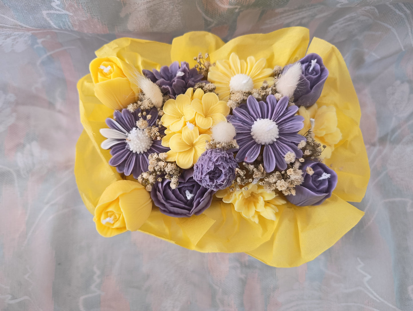 Ramo de velas artesanales en elegante bolsita con asa – 100% cera de soja
