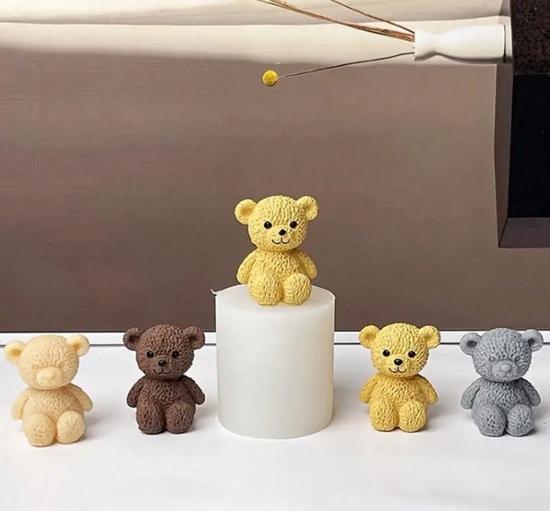 Vela en forma de osito pequeño – 100% cera de soja, hecha a mano